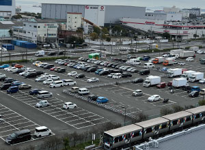 並木中央駐車場